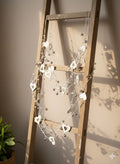 Deko-Herzkette ca. 150 cm mit weißen Herzen, Perlen & Glöckchen