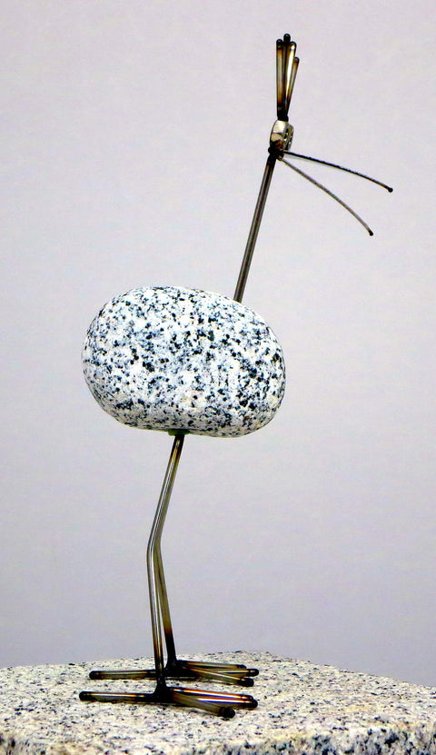 Steinvogel micro ca.22cm hoch Kamm zur Wahl aus Granit und Edelstahl