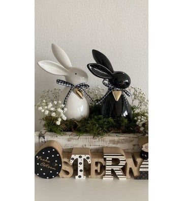 Osterhase aus Keramik zur Wahl schwarz oder weiß ca. 10,4x7,4x19,6 cm