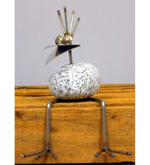 Steinvogel Kantenhocker aus Granit und Edelstahl kurzer Hals Naturstein Deko