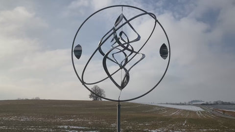 Exklusives Edelstahl Windspiel Durchmesser 80 cm Höhe 230 cm Großes Designer Windspiel für Garten