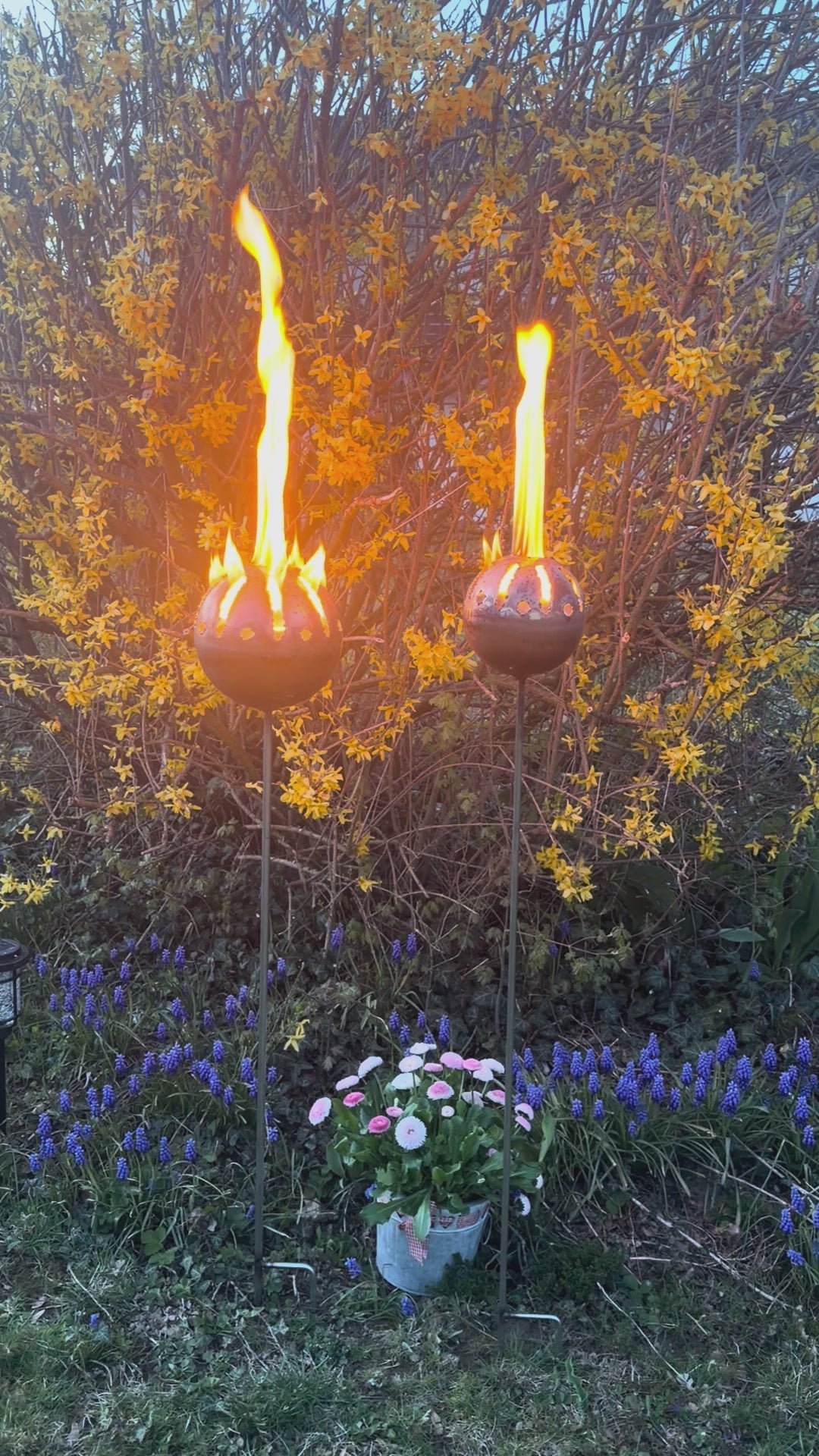 Feuerkugel Motiv Blume Ø 13cm aus Edelstahl