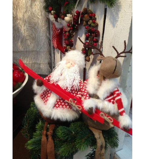 XMAS Santa oder Rudi mit Ski zur Wahl. Figur sitzend ca. 70x30cm